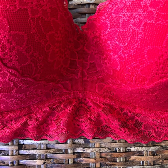 Victoria’s Secret bralette - Picture 3 of 5